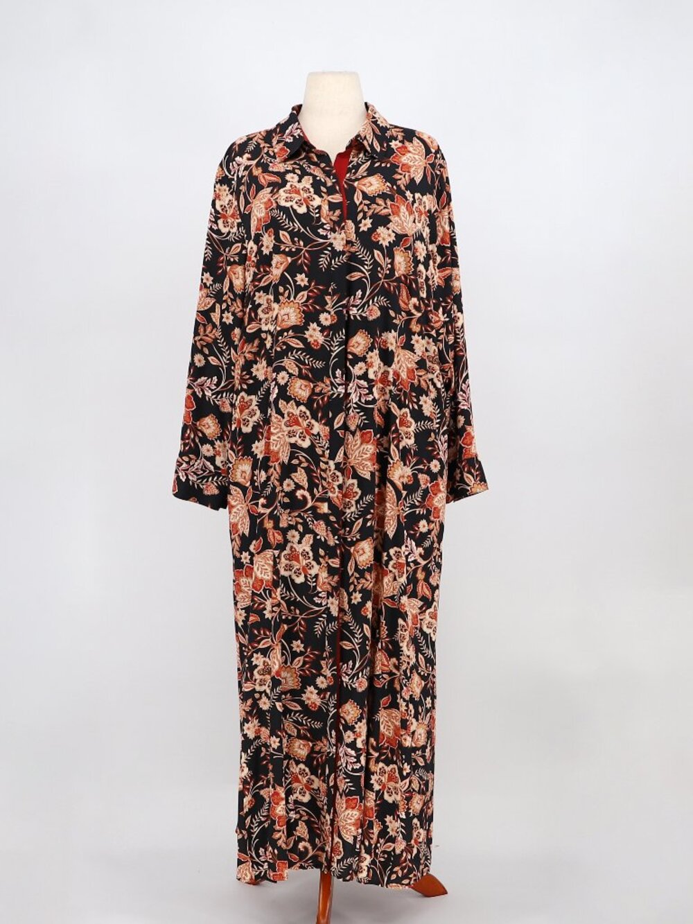 CHICO'S Floral Maxi Shirt Dress in Orange & Black Size 4/ US 20